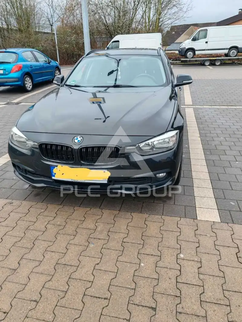 2017 BMW 318