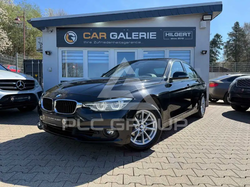 2017 BMW 318