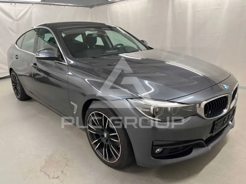 2017 BMW 320