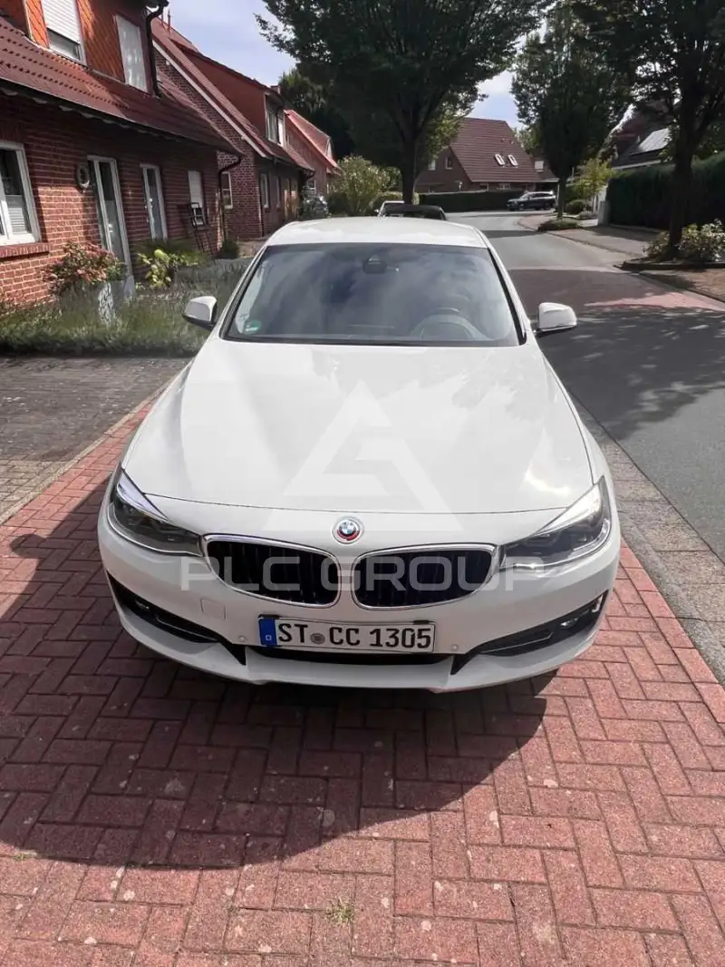 2017 BMW 320