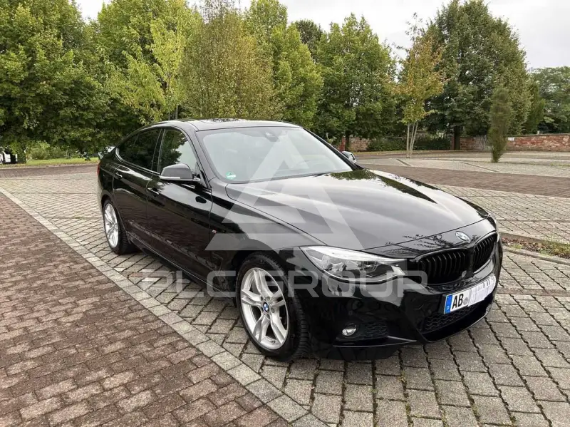 2017 BMW 320