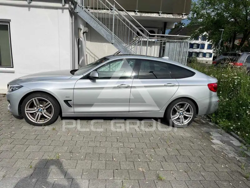 2017 BMW 320
