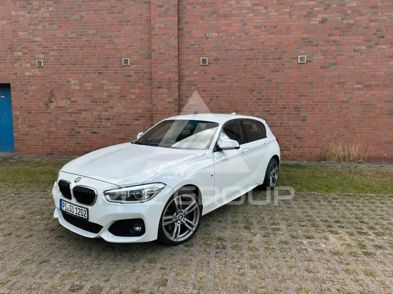 2017 BMW 118