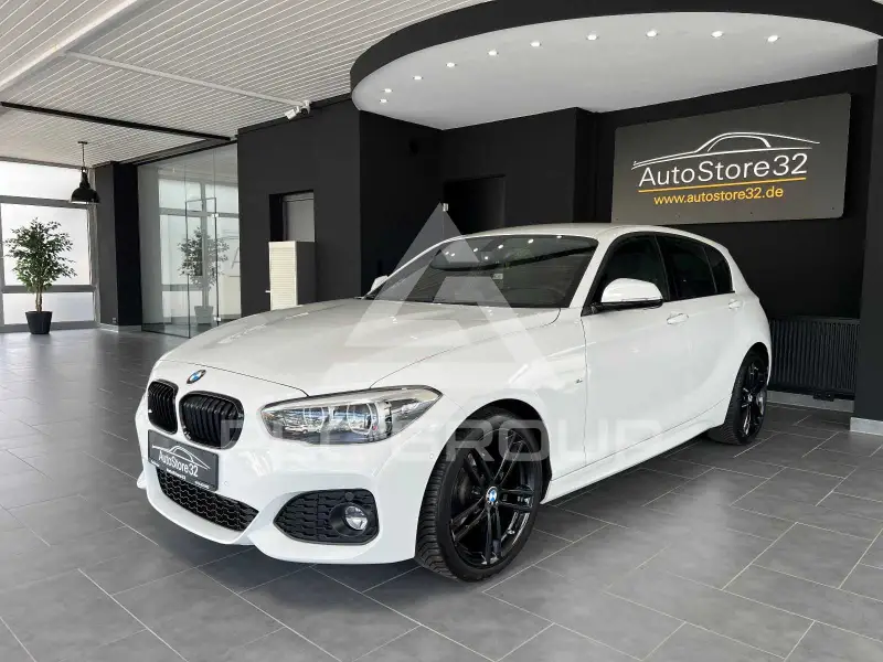 2017 BMW 118