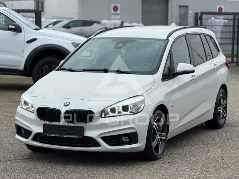 2017 BMW 218