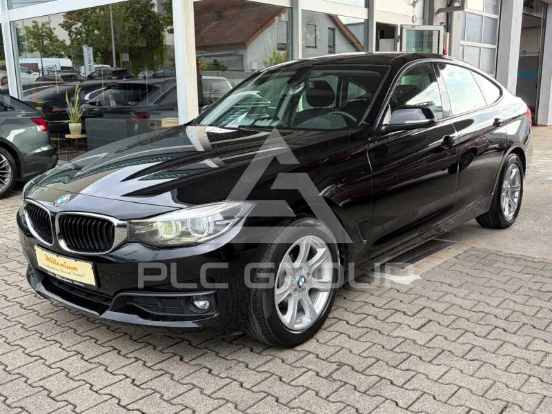 2017 BMW 318
