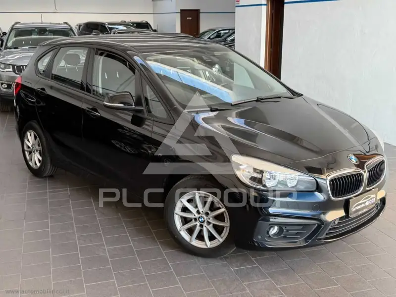 2017 BMW 220