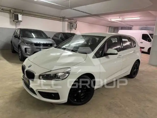 2017 BMW 220