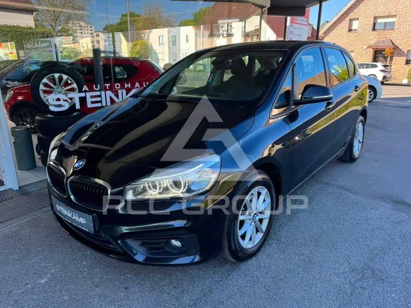 2017 BMW 220