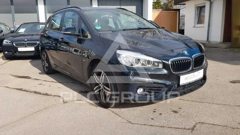 2017 BMW 220
