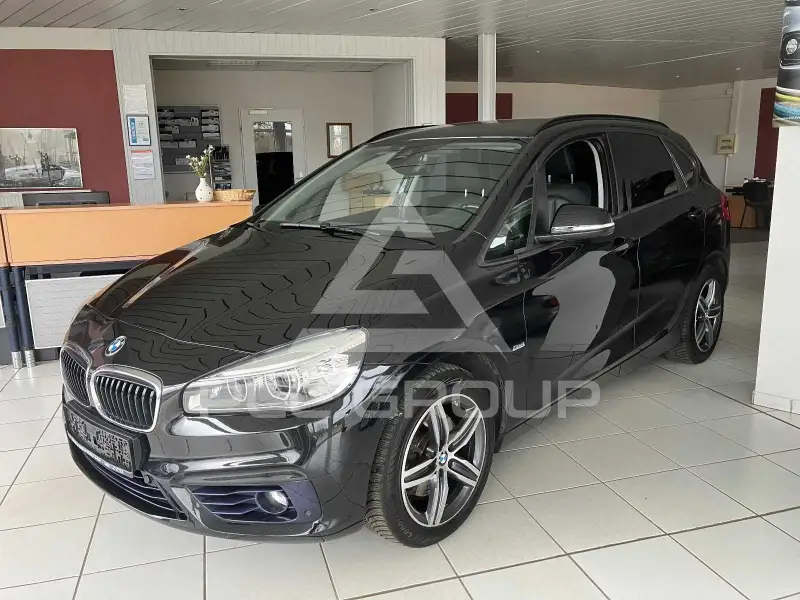 2017 BMW 220