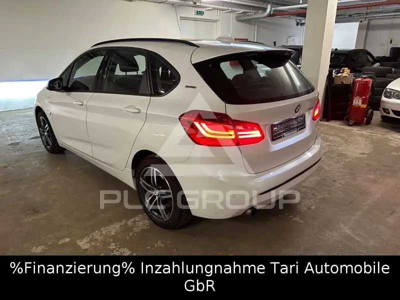 2017 BMW 225