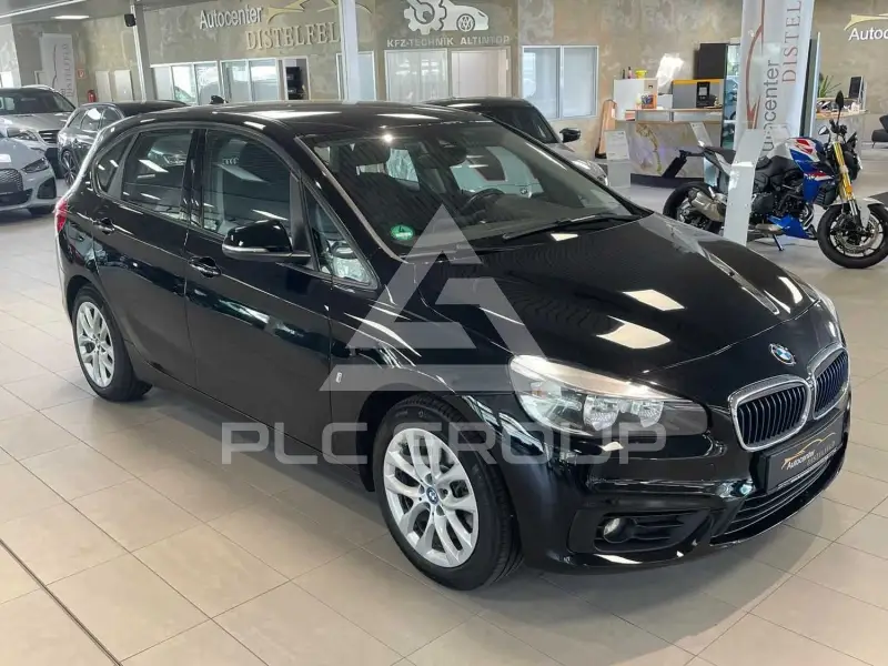 2017 BMW 225