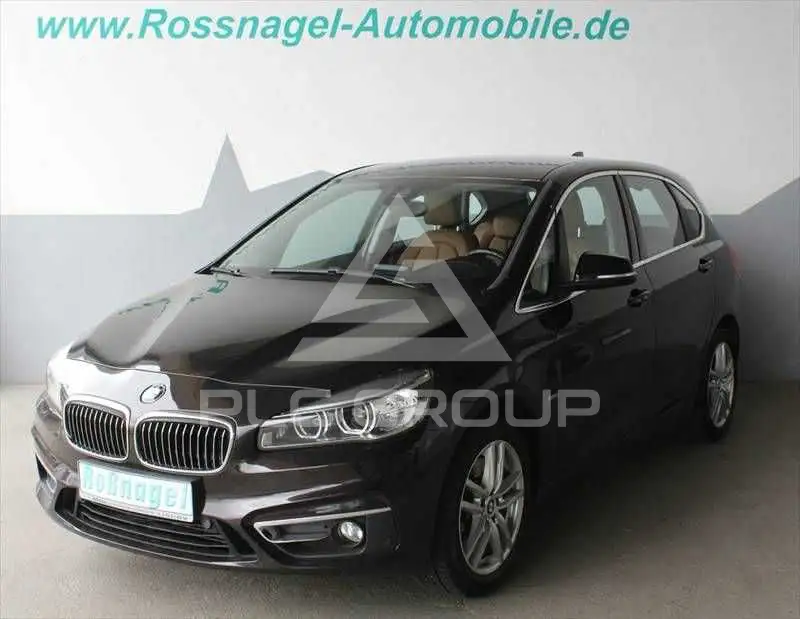 2017 BMW 225