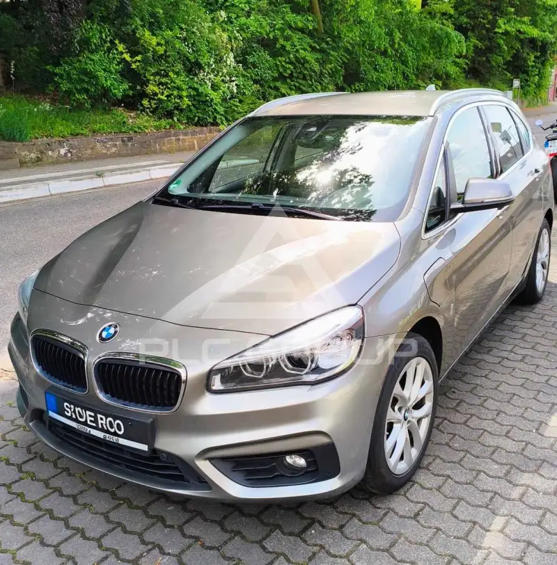 2017 BMW 225