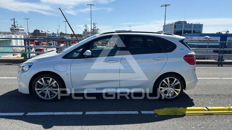 2017 BMW 225