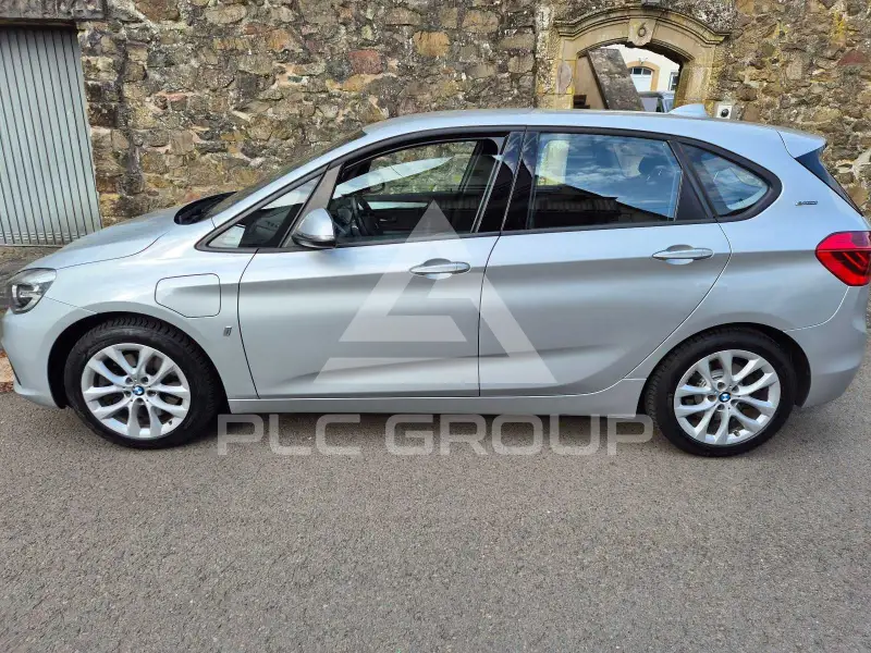 2017 BMW 225