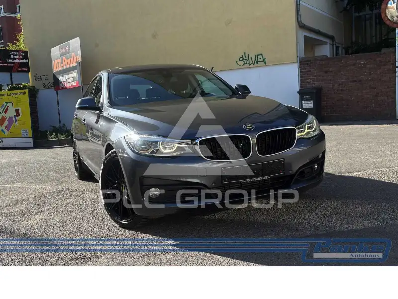 2017 BMW 330