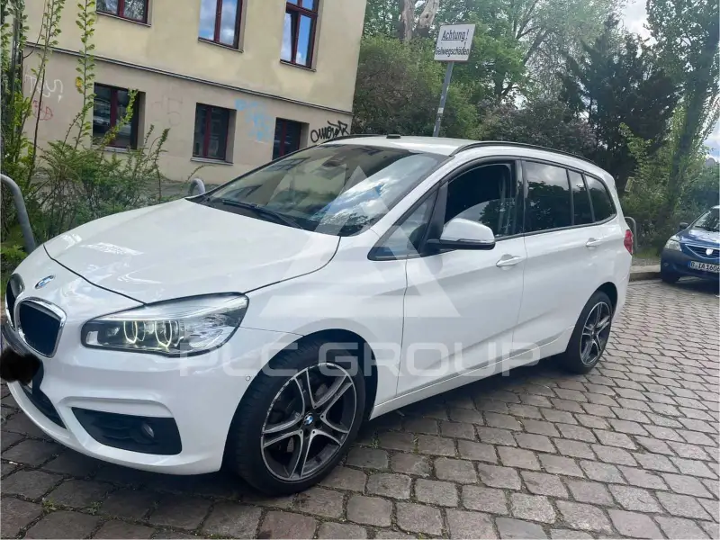 2017 BMW 220
