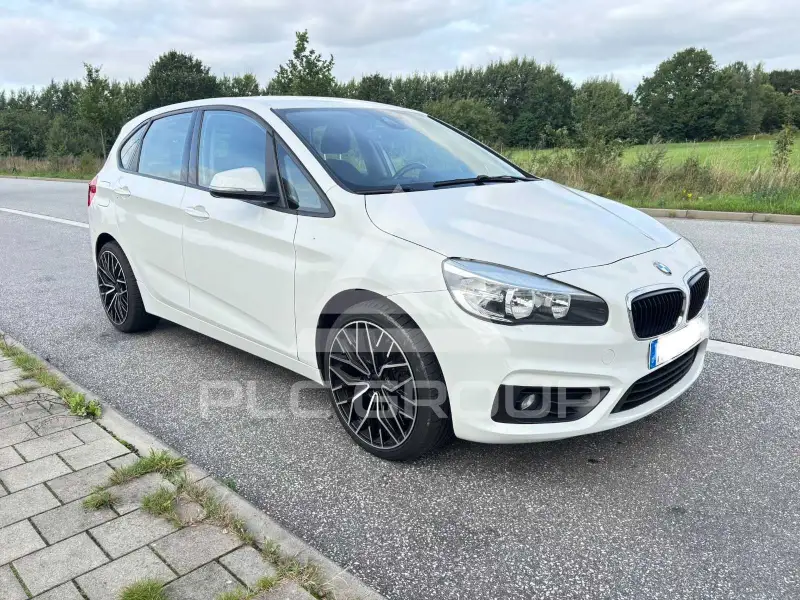2017 BMW 218
