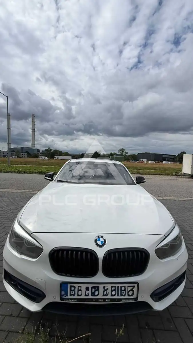 2017 BMW 120