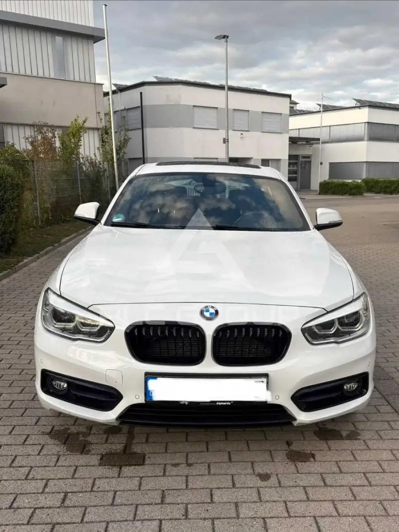 2017 BMW 120