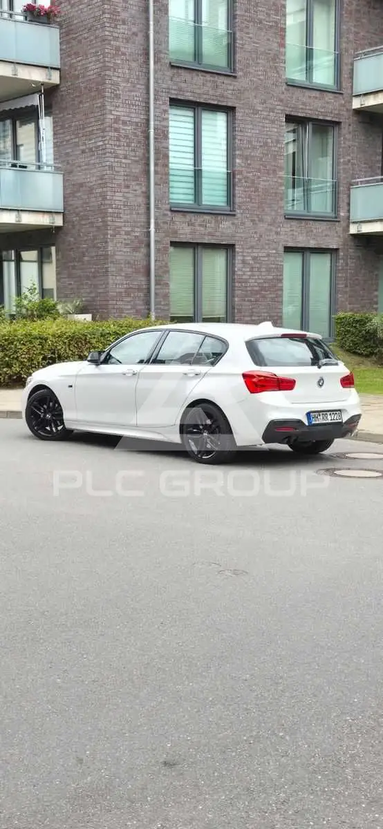 2017 BMW 120