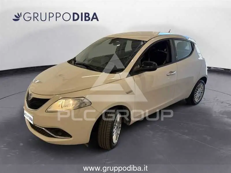 2017 Lancia YPSILON