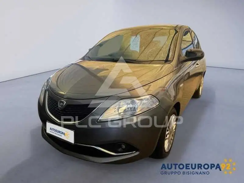 2017 Lancia YPSILON