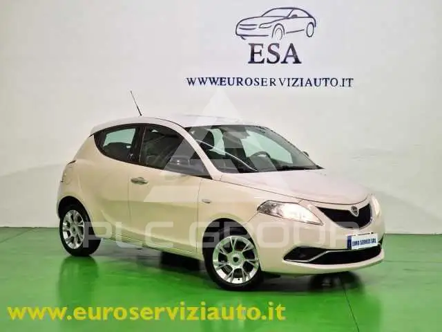 2017 Lancia YPSILON