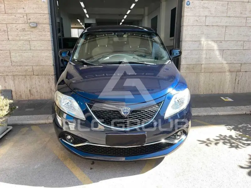 2017 Lancia YPSILON