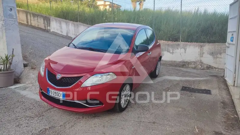 2017 Lancia YPSILON