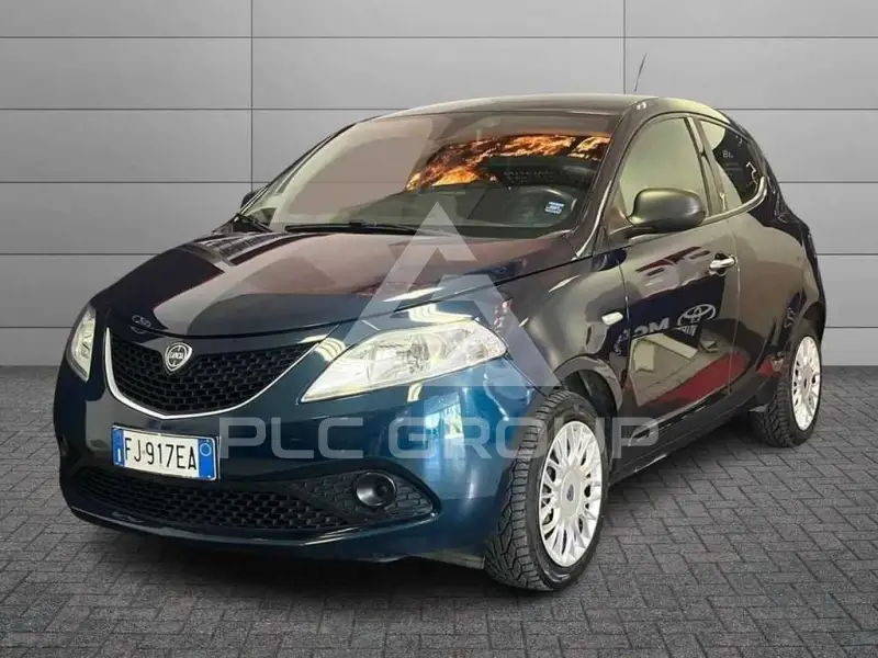 2017 Lancia YPSILON