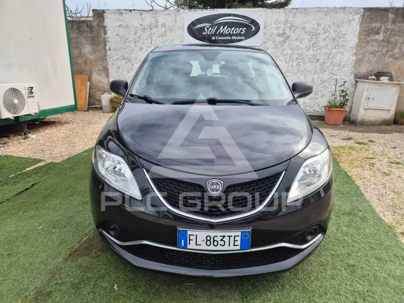 2017 Lancia YPSILON