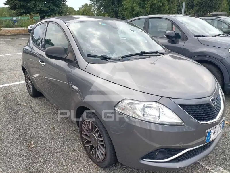2017 Lancia YPSILON