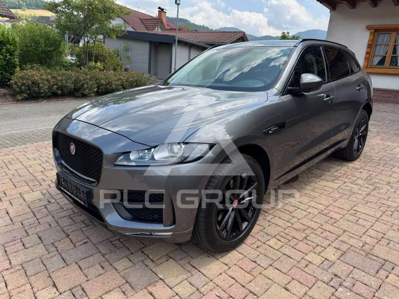 2017 Jaguar F-PACE