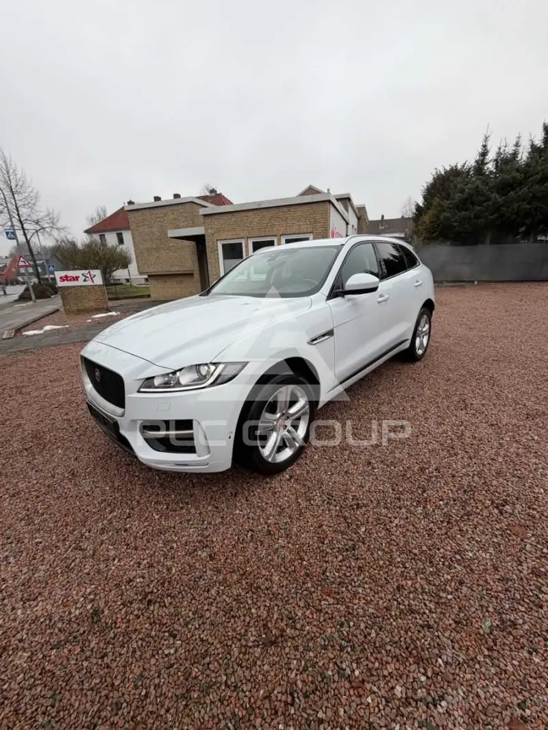 2017 Jaguar F-PACE