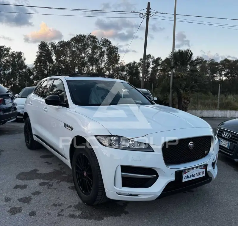 2017 Jaguar F-PACE