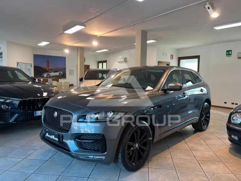 2017 Jaguar F-PACE