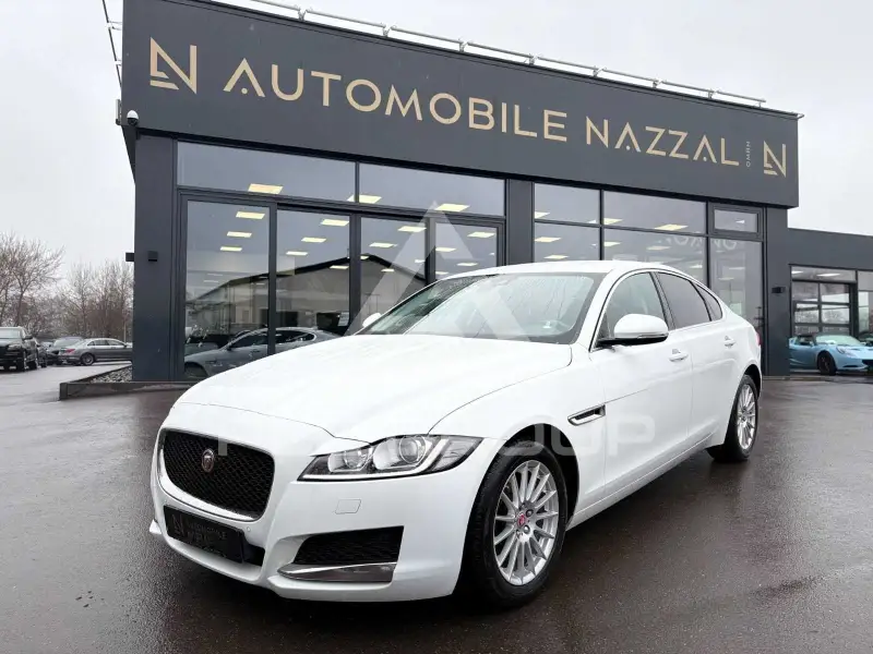 2017 Jaguar XF