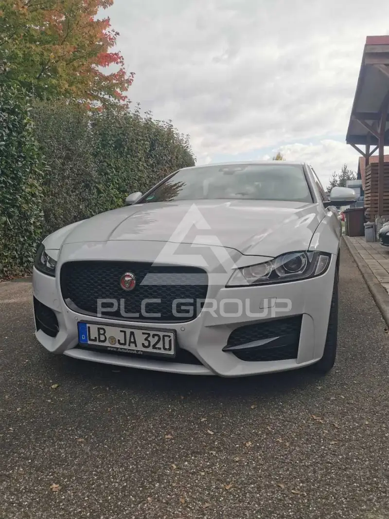 2017 Jaguar XF