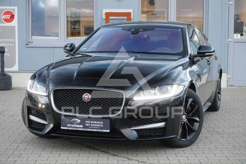 2017 Jaguar XF
