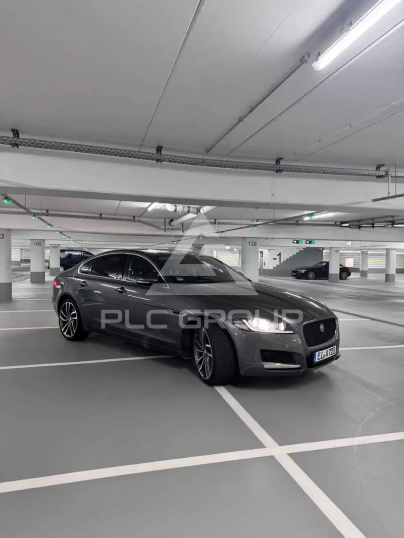 2017 Jaguar XF