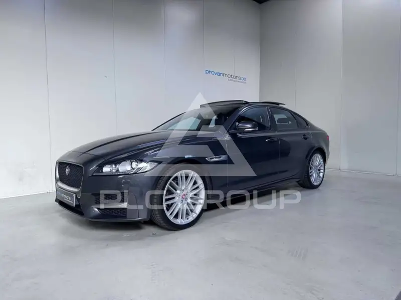 2017 Jaguar XF