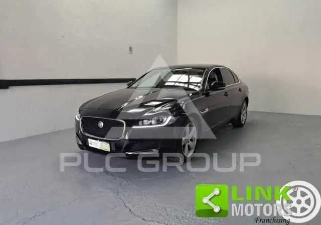 2017 Jaguar XF