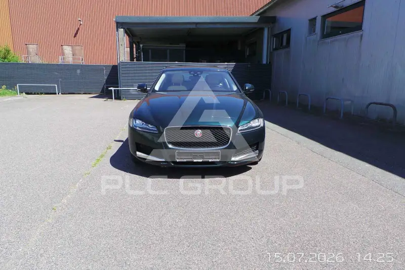 2017 Jaguar XF
