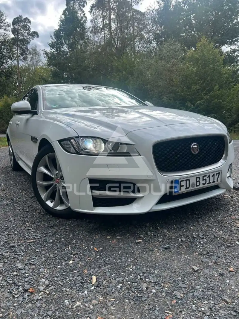 2017 Jaguar XF