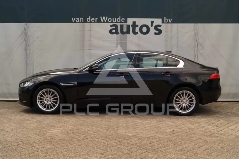 2017 Jaguar XE