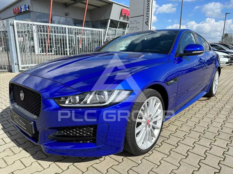 2017 Jaguar XE