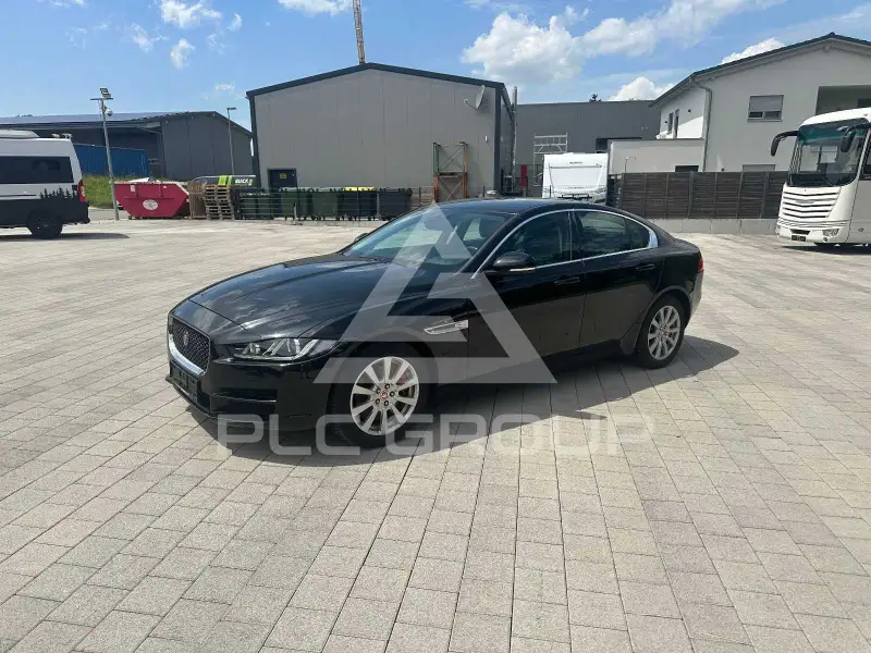 2017 Jaguar XE